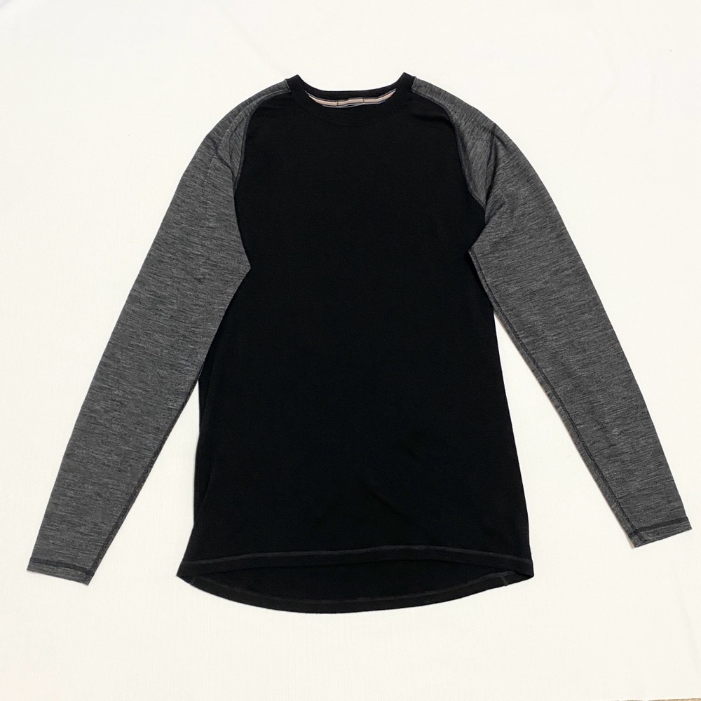 Smartwool Men's Merino Wool 250 Baselayer Black & Gray Crewneck Sweater